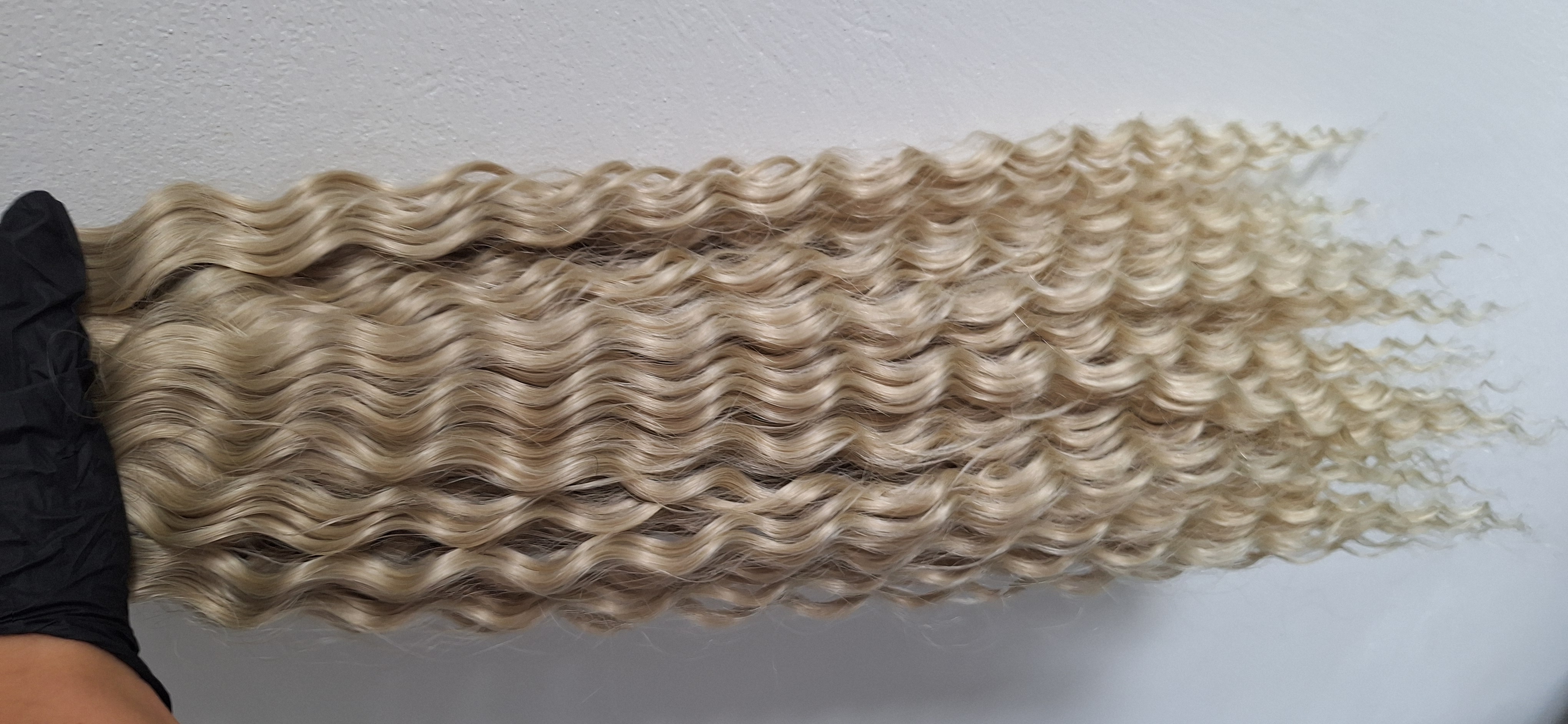 Vlnitý kanekalon Ariel LINEN 42 100g